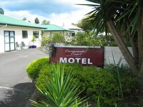 Coromandel Court Motel Exterior photo