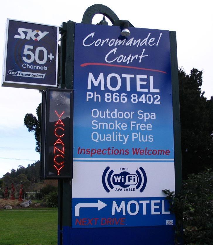 Coromandel Court Motel Exterior photo